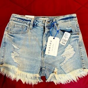 High Rise Brand New Shorts💙